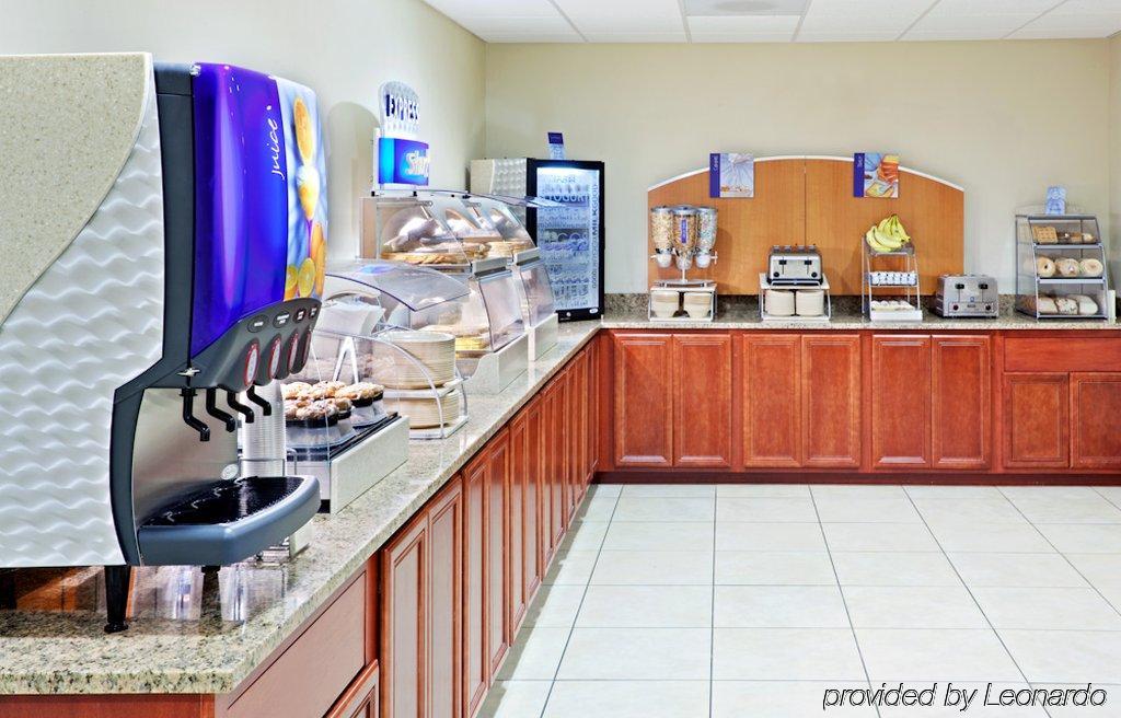 Holiday Inn Express And Suites Sumner By Ihg מראה חיצוני תמונה